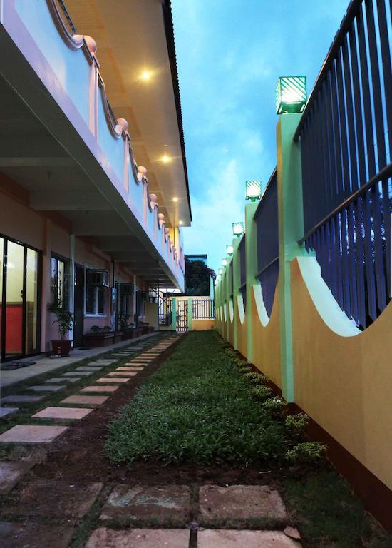 Amerson Pension Place Пуэрто-Принцеса Экстерьер фото