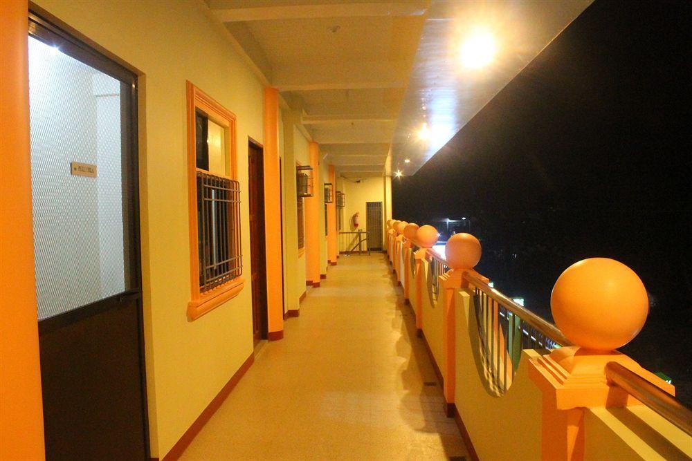 Amerson Pension Place Пуэрто-Принцеса Экстерьер фото